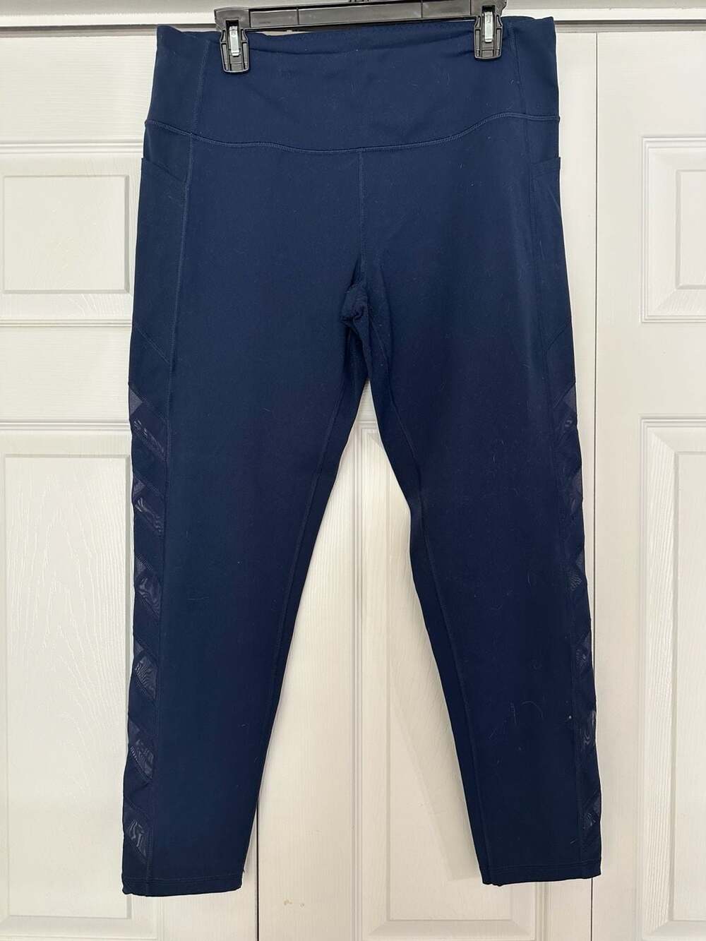 Victoria Sport Knockout Size XL Navy Blue Mesh Workout Leggings